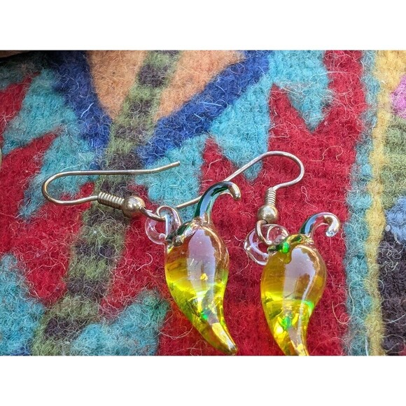 Vintage Chile Pepper Glass Earrings, Southwestern Jewelry - Picture 8 of 10